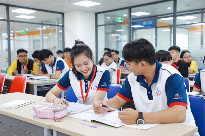 Nằm mộng thấy đi học cùng người yêu cũ đánh số đề 50 - 67