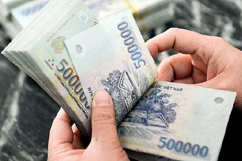 Mộng thấy bạn gái cho 500 nghìn