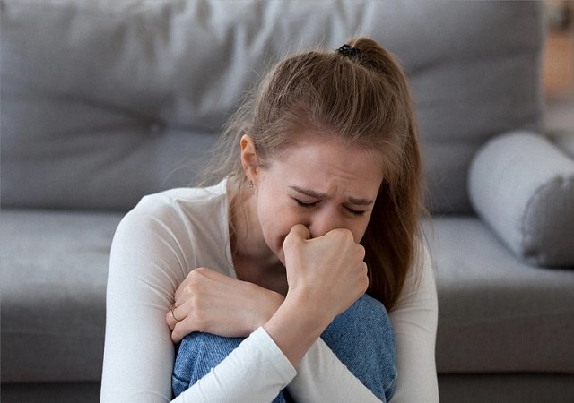Chiêm bao thấy mình khóc thầm là sao Chiêm bao thấy mình khóc thầm là sao