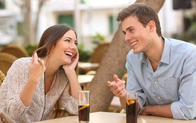 Nằm mơ thấy người quen lâu ngày không gặp đánh con gì Nằm mơ thấy người quen lâu ngày không gặp đánh con gì