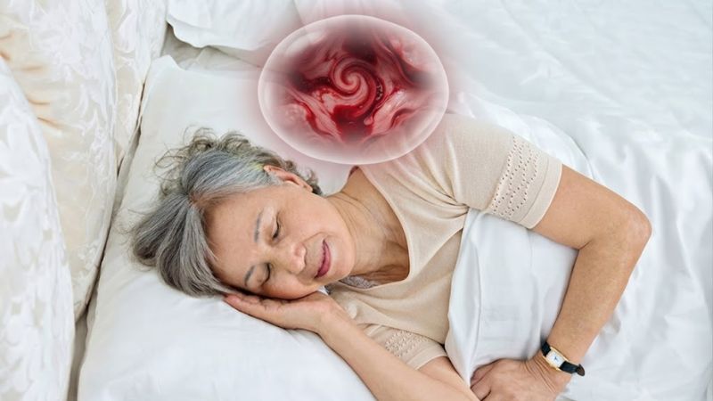 Mơ thấy máu kinh